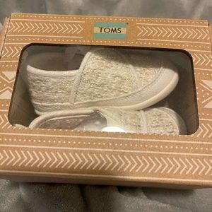 Tom’s toddler shoes